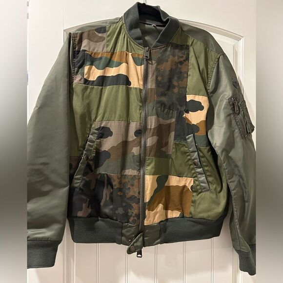 Moncler lightweight camo jacket